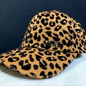 Unisex Leopard/Animal print Vans cap